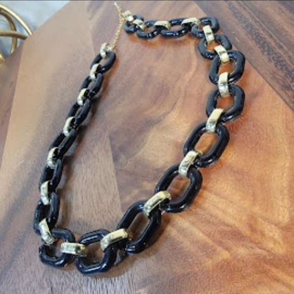 Black and Gold Tone Chain Link Necklace Classic Statement Chunky Resin - Picture 12 of 16